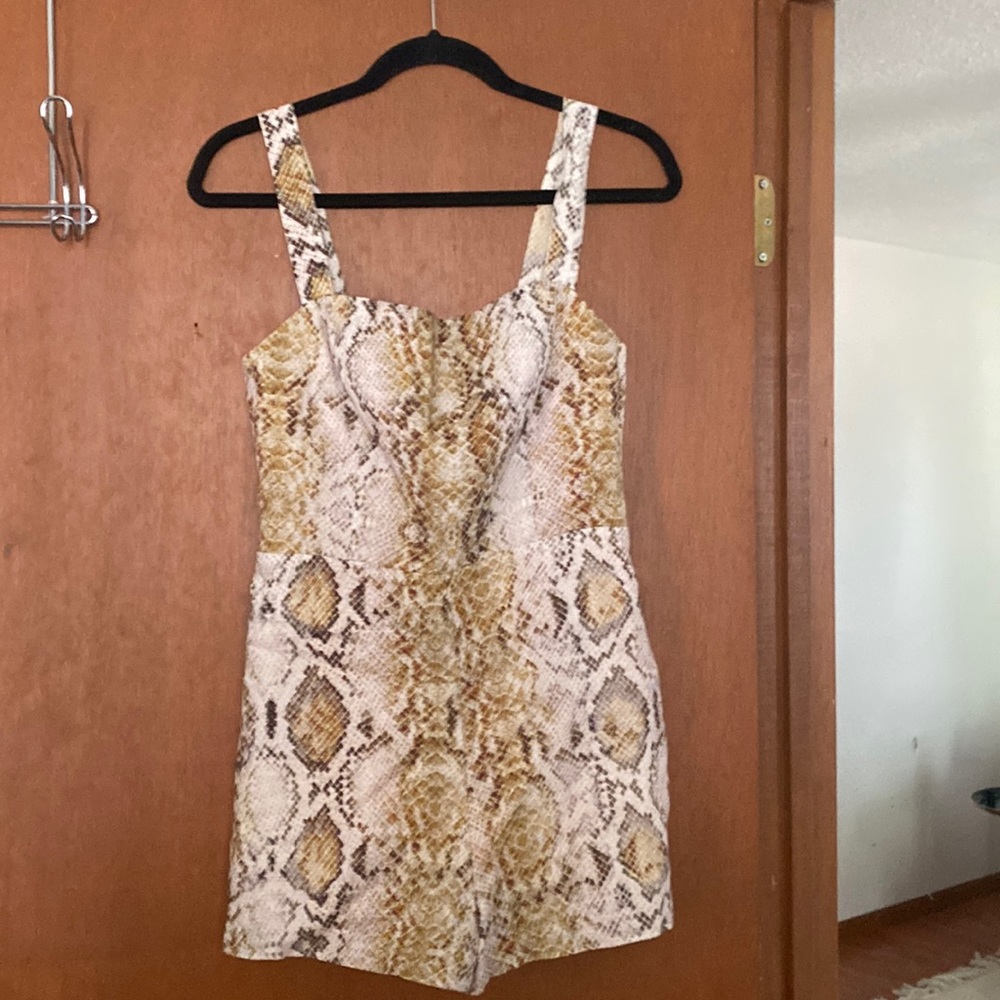 New with tags snake print romper